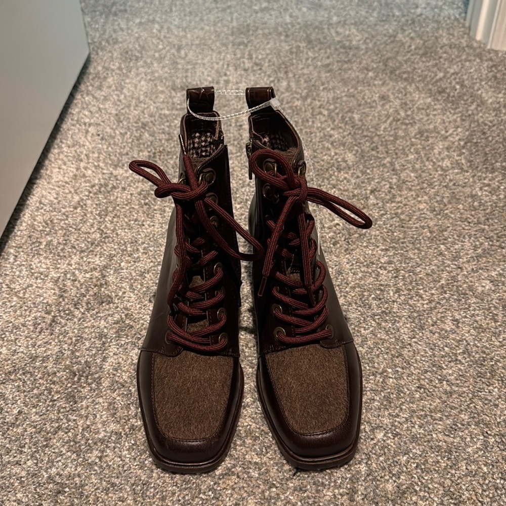 Women’s boots